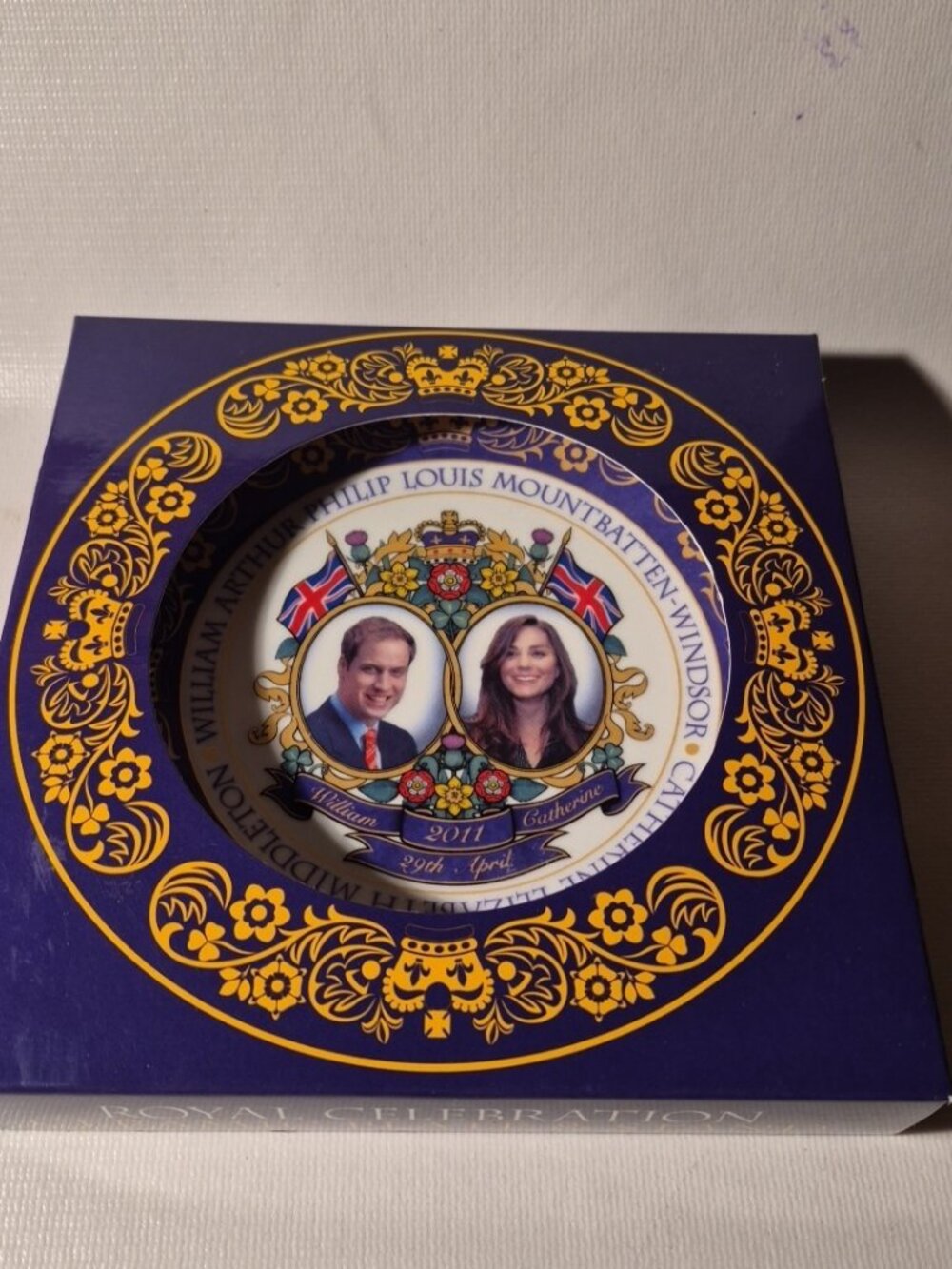 Royal Wedding Commemorative Plate Prince William Catherine Middleton